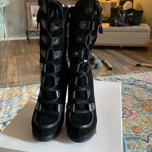 Charles David black split suede leather calf size 8